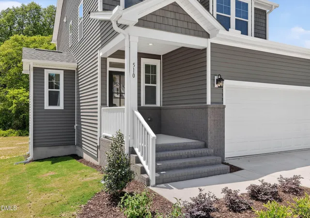 Photo 4 of Single family home for sale at 56 Eagle Rock Dr, Lillington, NC 27546 | MLS# 10170858 | Listing updated on 2026-09-28