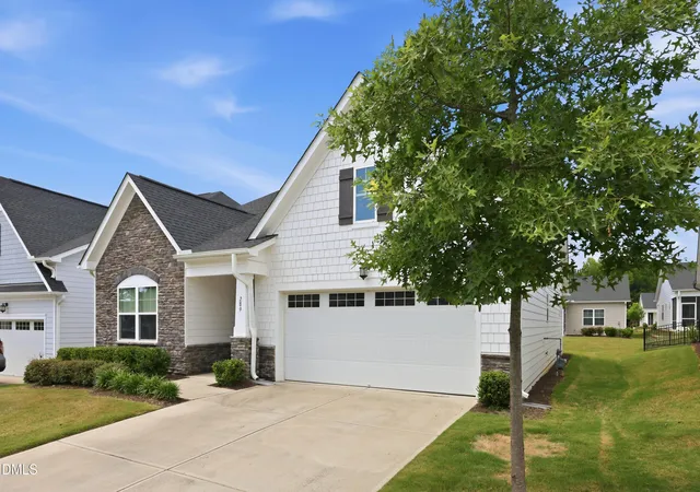 Photo 3 of Sale Pending at 289 English Violet Ln, Raleigh, NC 27610 | MLS# 10171742 | Listing updated on 2026-07-18