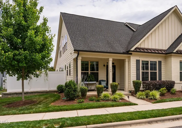 Photo 2 of Multi family home for sale at 300 Bridge St, Hillsborough, NC 27278 | MLS# 10173541 | Listing updated on 2026-09-29