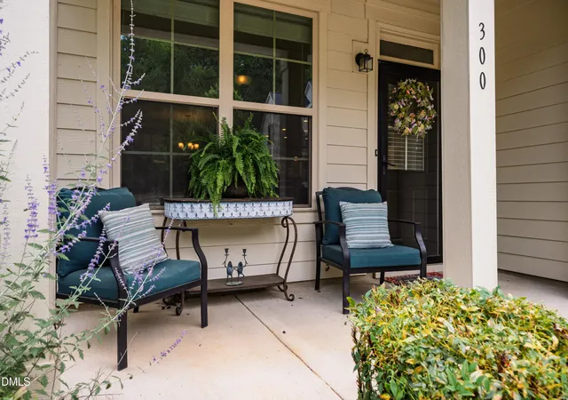 Photo 3 of House for sale at 300 Bridge St, Hillsborough, NC 27278 | MLS# 10173541 | Listing updated on 2026-09-29