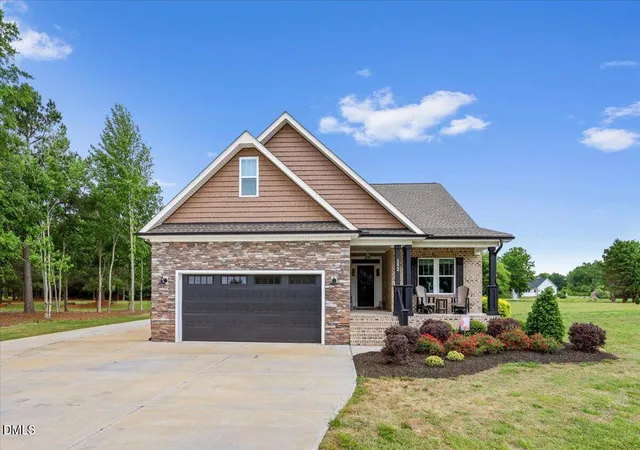 Homes for sale in Kenly, NC | 152 Otter Hole Dr, Kenly, NC 27542 | MLS# 10170959