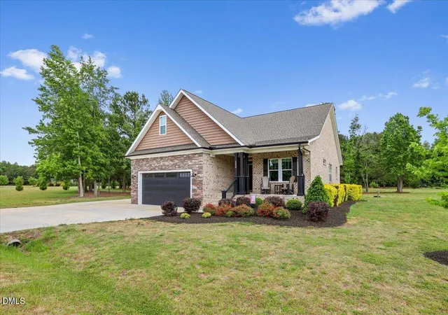 Homes for sale in Kenly, NC | 152 Otter Hole Dr, Kenly, NC 27542 | MLS# 10170959