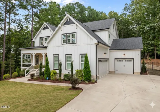 Homes for sale in Youngsville, NC | 1004 Browning Pl, Youngsville, NC 27596 | MLS# 10170958