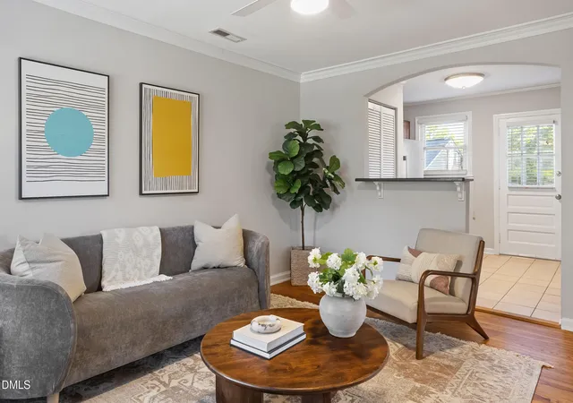 Listing Photo 4 - Condo for sale in building located at 2320 Bernard St, Raleigh, NC 27608