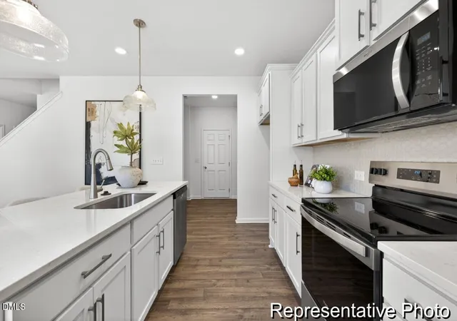 Homes for sale in Benson, NC | 104 Benson Village Dr #32, Benson, NC 27504 | MLS# 10170988