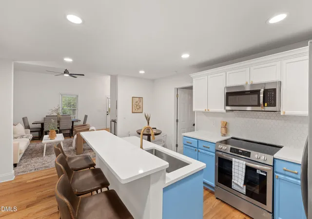 1st image of 305 Freeman St, Raleigh, NC 27601 | MLS# 10171046