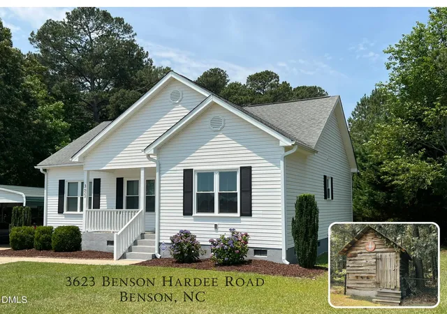 Homes for sale in Benson, NC | 3623 Benson Hardee Rd, Benson, NC 27504 | MLS# 10173394