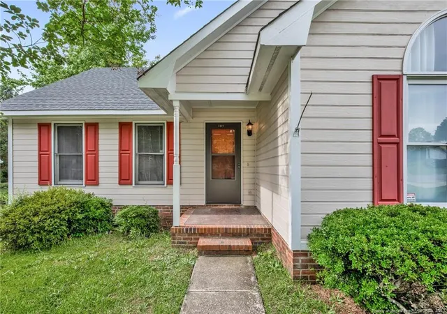 Photo 3 of Sale Pending at 5928 Hotspur Pl, Fayetteville, NC 28306 | MLS# 763535 | Listing updated on 2026-07-18