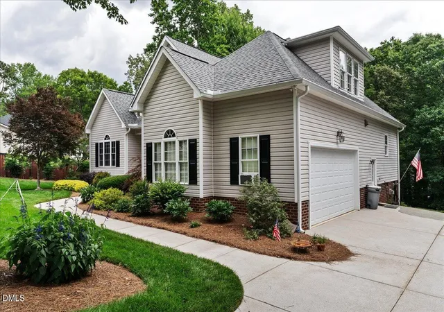2nd image of 25 Winchester Ct, Youngsville, NC 27596 | MLS# 10171145