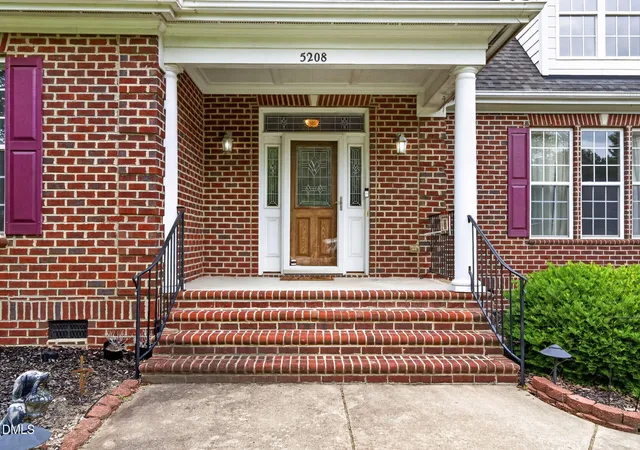 Photo 4 of Single family home for sale at 5208 Woodtrent Dr, Garner, NC 27529 | MLS# 10171280 | Listing updated on 2026-09-06
