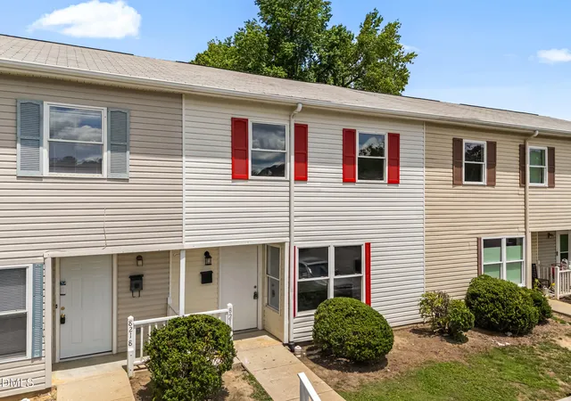 2nd image of 8216 Merriweather Cir, Raleigh, NC 27616 | MLS# 10171080