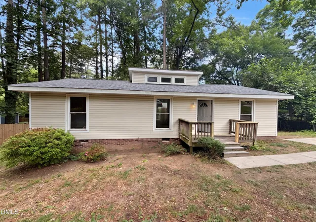 Photo 2 of Single family home for sale at 3533 Greywood Dr, Raleigh, NC 27604 | MLS# 10172572 | Listing updated on 2026-09-10