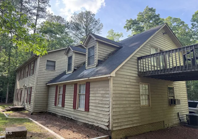 Homes for sale in Durham, NC | 2902 Saddle Dr, Durham, NC 27712 | MLS# 10171108