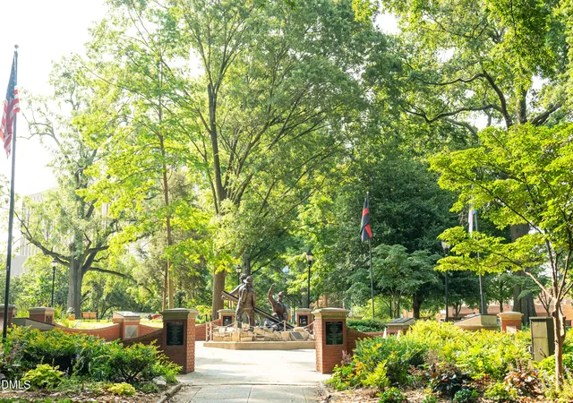 4th image of 217 W Martin St, Raleigh, NC 27601