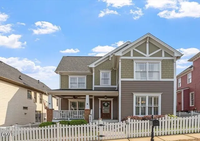 2nd image of 441 Magdala Pl, Apex, NC 27502 | MLS# 10183910