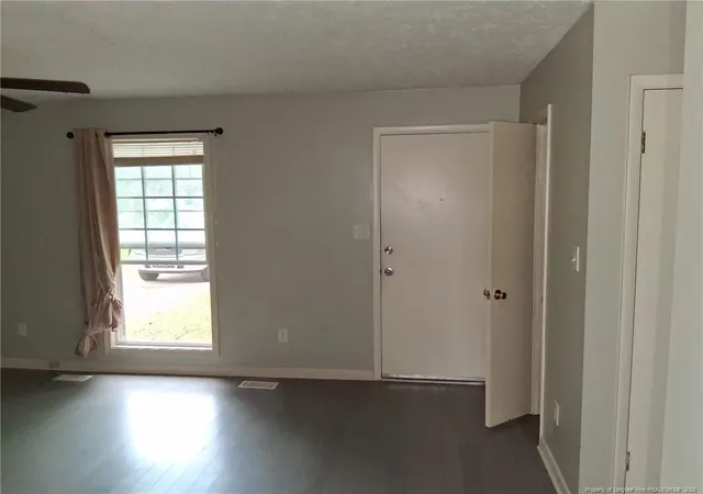 Photo 4 of Single family home for sale at 6413 Winter Park Dr, Fayetteville, NC 28304 | MLS# 763567 | Listing updated on 2026-07-18