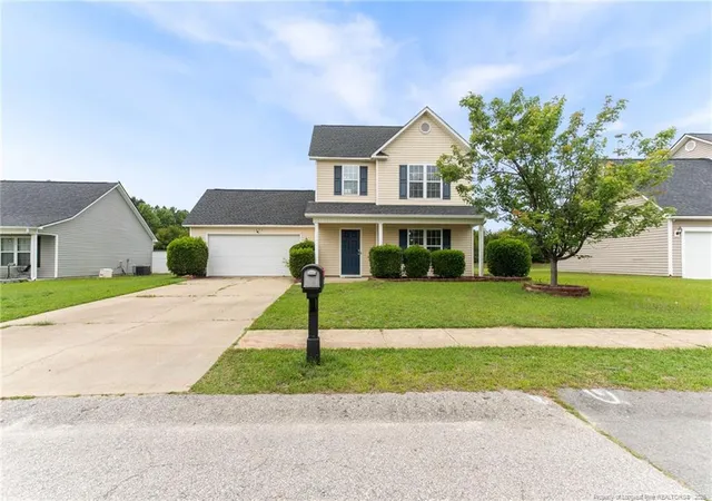 Homes for sale in Raeford, NC | 1073 Fairfield Cir, Raeford, NC 28376 | MLS# 763543