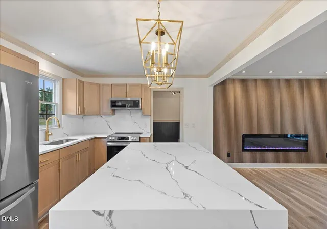 Photo 1 of Single family home for sale at 3700 Crooked Brk Trl, Apex, NC 27539 | MLS# 10171168 | Listing updated on 2026-09-28