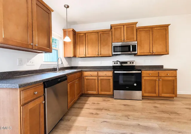 Photo 4 of Townhouse for sale at 6421 Hatchies Dr, Raleigh, NC 27610 | MLS# 10171188 | Listing updated on 2026-10-22