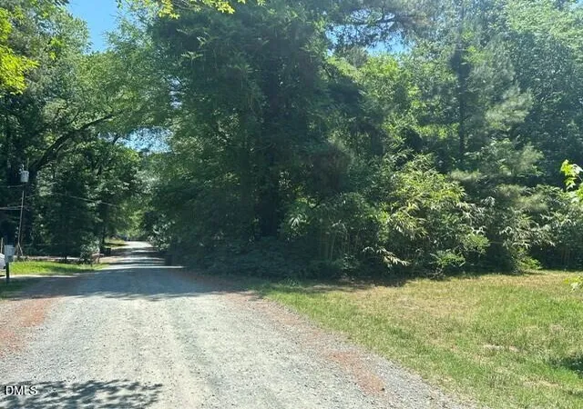 4th image of 121 Justice St, Chapel Hill, NC 27516 | MLS# 10171606