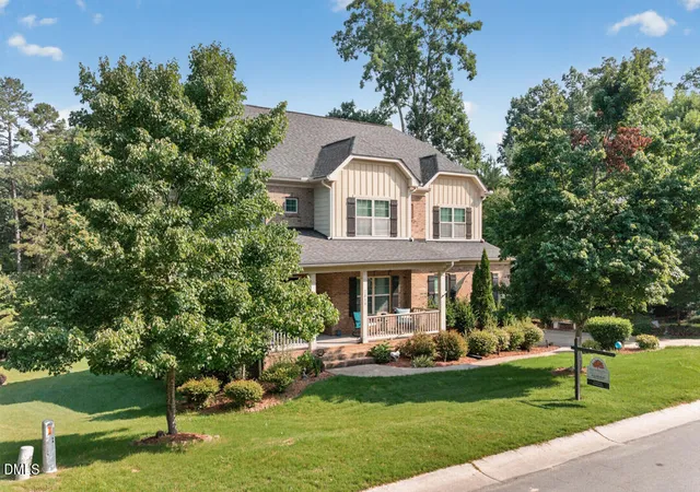 2nd image of 2811 Reynolda Cir, Durham, NC 27712 | MLS# 10171174