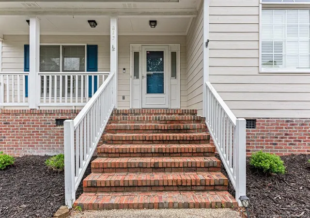 Photo 2 of Sale Pending at 817 Larkspur Dr, Fayetteville, NC 28311 | MLS# 763592 | Listing updated on 2026-08-26