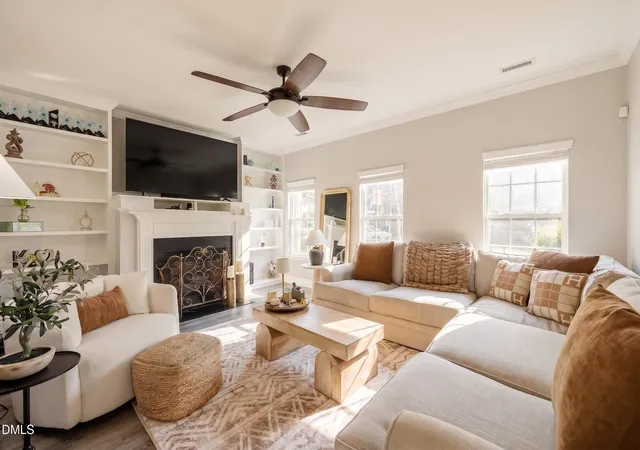 Photo 2 of Sale Pending at 1115 Ileagnes Rd, Raleigh, NC 27603 | MLS# 10172175 | Listing updated on 2026-08-23