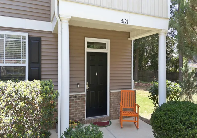 Photo 2 of Townhouse for sale at 5121 Powell Townes Way, Raleigh, NC 27606 | MLS# 10172040 | Listing updated on 2026-09-01