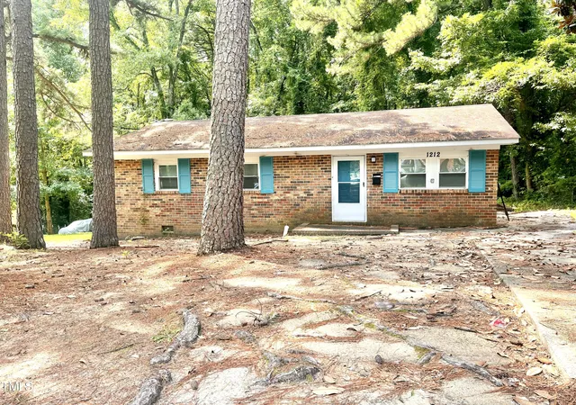 Homes for sale in Durham, NC | 1212 Truman St, Durham, NC 27701 | MLS# 10171214