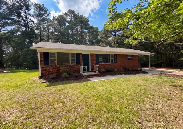 Homes for sale in Durham, NC | 2929 Tom Clark Rd, Durham, NC 27704 | MLS# 10171243