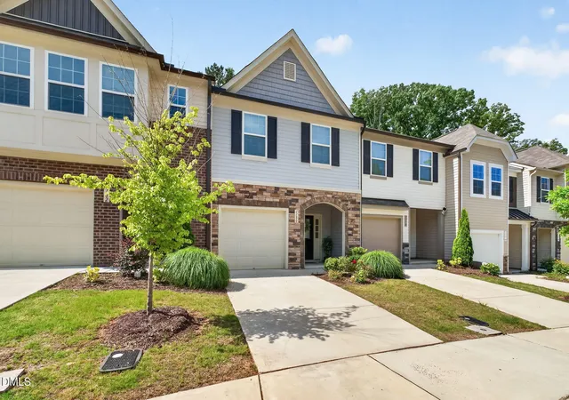 Photo 3 of Townhouse for sale at 1180 Channel Drop Dr, Durham, NC 27703 | MLS# 10171425 | Listing updated on 2026-07-18