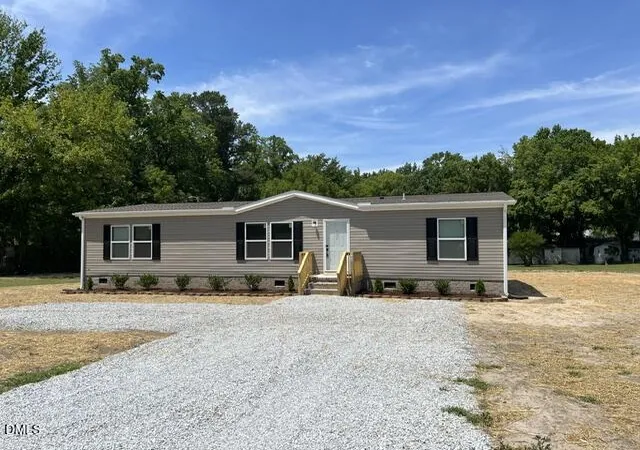 2nd image of 102 Endridge Ln, Clayton, NC 27527 | MLS# 10172485