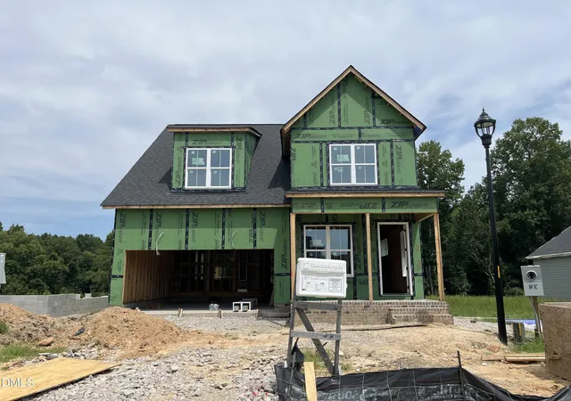 Photo 3 of Single family home for sale at 829 Lunar Light Dr, Wendell, NC 27591 | MLS# 10171270 | Listing updated on 2026-08-12