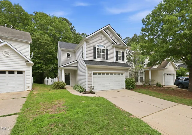 Homes for sale in Durham, NC | 1411 Crimson Creek Dr, Durham, NC 27713 | MLS# 10171253