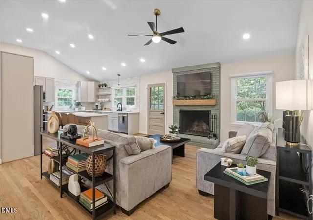 Photo 3 of Single family home for sale at 4805 Kilkenny Pl, Raleigh, NC 27612 | MLS# 10171302 | Listing updated on 2026-09-30