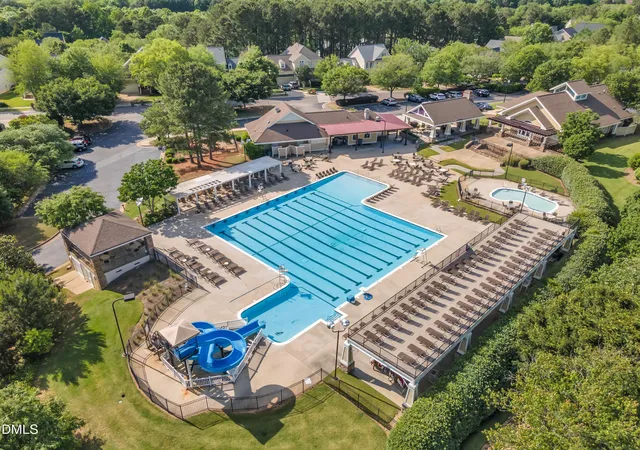 Photo 4 of Single family home for sale at 1005 Prairie Aster Ct, Wake Forest, NC 27587 | MLS# 10171811 | Listing updated on 2026-09-27