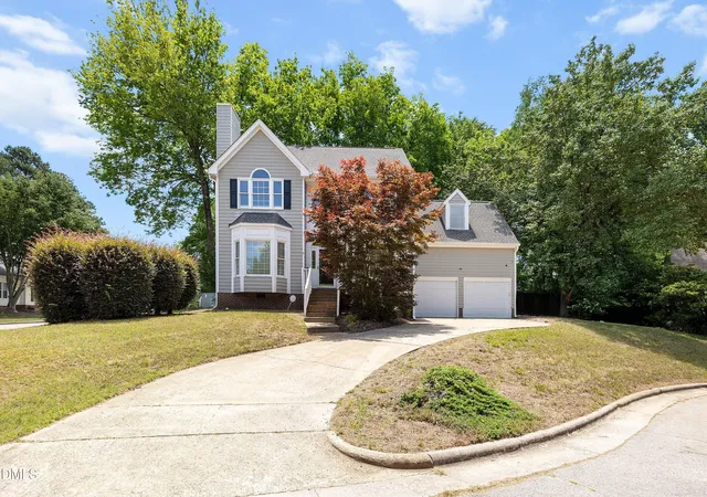 Photo 2 of Single family home for sale at 2517 Birchford Ct, Raleigh, NC 27604 | MLS# 10172255 | Listing updated on 2026-10-04
