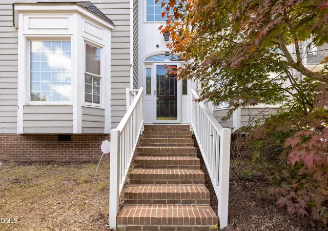 Photo 4 of Single family home for sale at 2517 Birchford Ct, Raleigh, NC 27604 | MLS# 10172255 | Listing updated on 2026-10-04