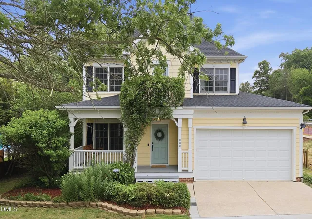 Photo 1 of Single family home for sale at 800 Meadow Flowers Ave, Wake Forest, NC 27587 | MLS# 10171847 | Listing updated on 2026-10-23