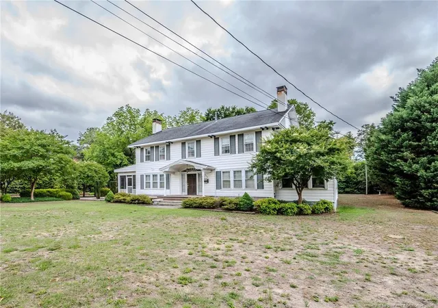 Homes for sale in Red Springs, NC | 212 E Third Ave, Red Springs, NC 28377 | MLS# 763334