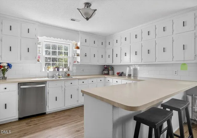Photo 3 of Single family home for sale at 3916 Us 401 Hwy N, Louisburg, NC 27549 | MLS# 10171416 | Listing updated on 2026-09-17