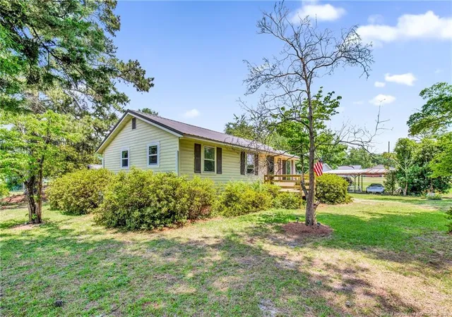 Homes for sale in Autryville, NC | 219 E Clinton St, Autryville, NC 28318 | MLS# 763616