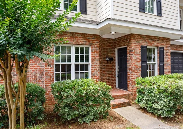 2nd image of 320 Glenburney Dr #104, Fayetteville, NC 28303 | MLS# 763674