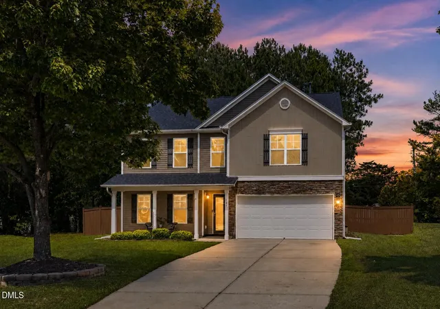 Photo 1 of Single family home for sale at 127 Gatewood Ridge Ct, Garner, NC 27529 | MLS# 10171867 | Listing updated on 2026-09-10