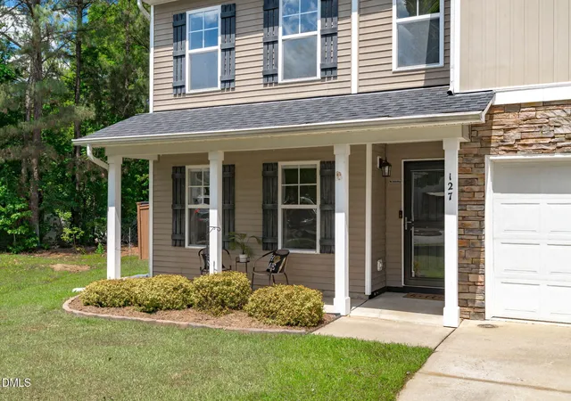 Homes for sale in Garner, NC | 127 Gatewood Ridge Ct, Garner, NC 27529 | MLS# 10171867