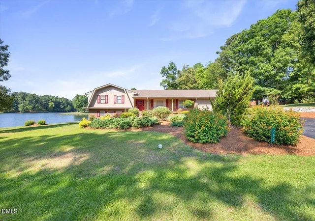 Photo 2 of Single family home for sale at 200 Edgewater Dr, Broadway, NC 27505 | MLS# 10171448 | Listing updated on 2026-09-28