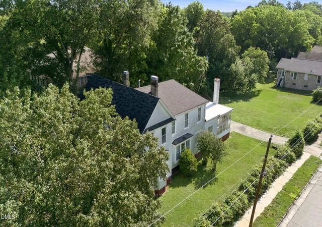 2nd image of 845 S Williams Ln, Henderson, NC 27536 | MLS# 10173813