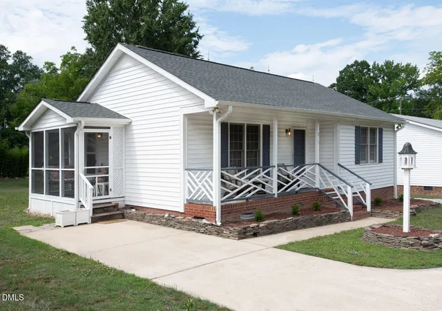 Homes for sale in Zebulon, NC | 215 E Vance St, Zebulon, NC 27597 | MLS# 10172757