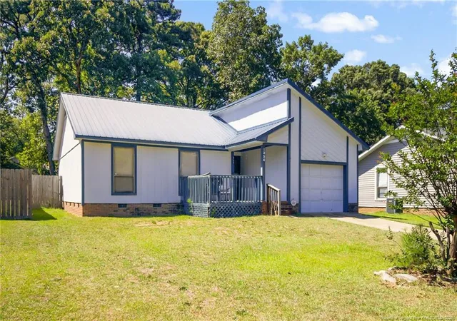 Photo 3 of Sale Pending at 1354 Worstead Dr, Fayetteville, NC 28314 | MLS# 763626 | Listing updated on 2026-10-05