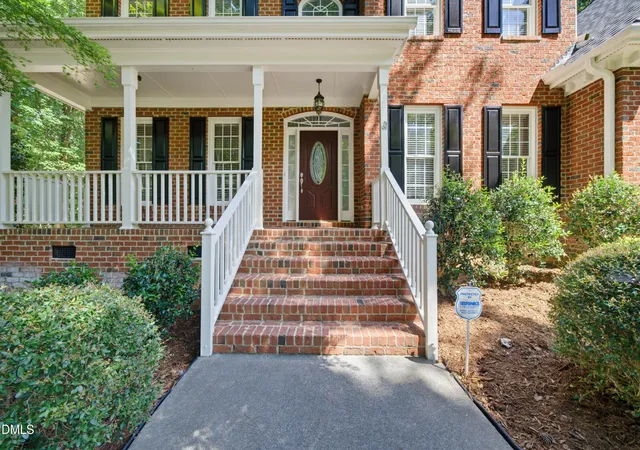 Photo 3 of Single family home for sale at 7108 Trenton Ridge Ct, Raleigh, NC 27613 | MLS# 10188834 | Listing updated on 2026-09-24